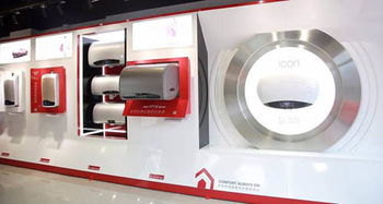 西湖岸 意 種風(fēng)情 阿里斯頓旗艦?zāi)芰χ行捏@艷杭州